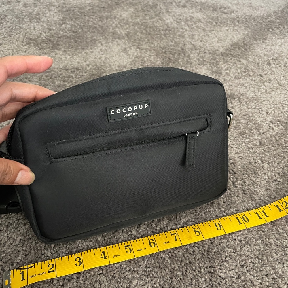 Cocopup crossbody/ waist pack - Picture 3 of 3